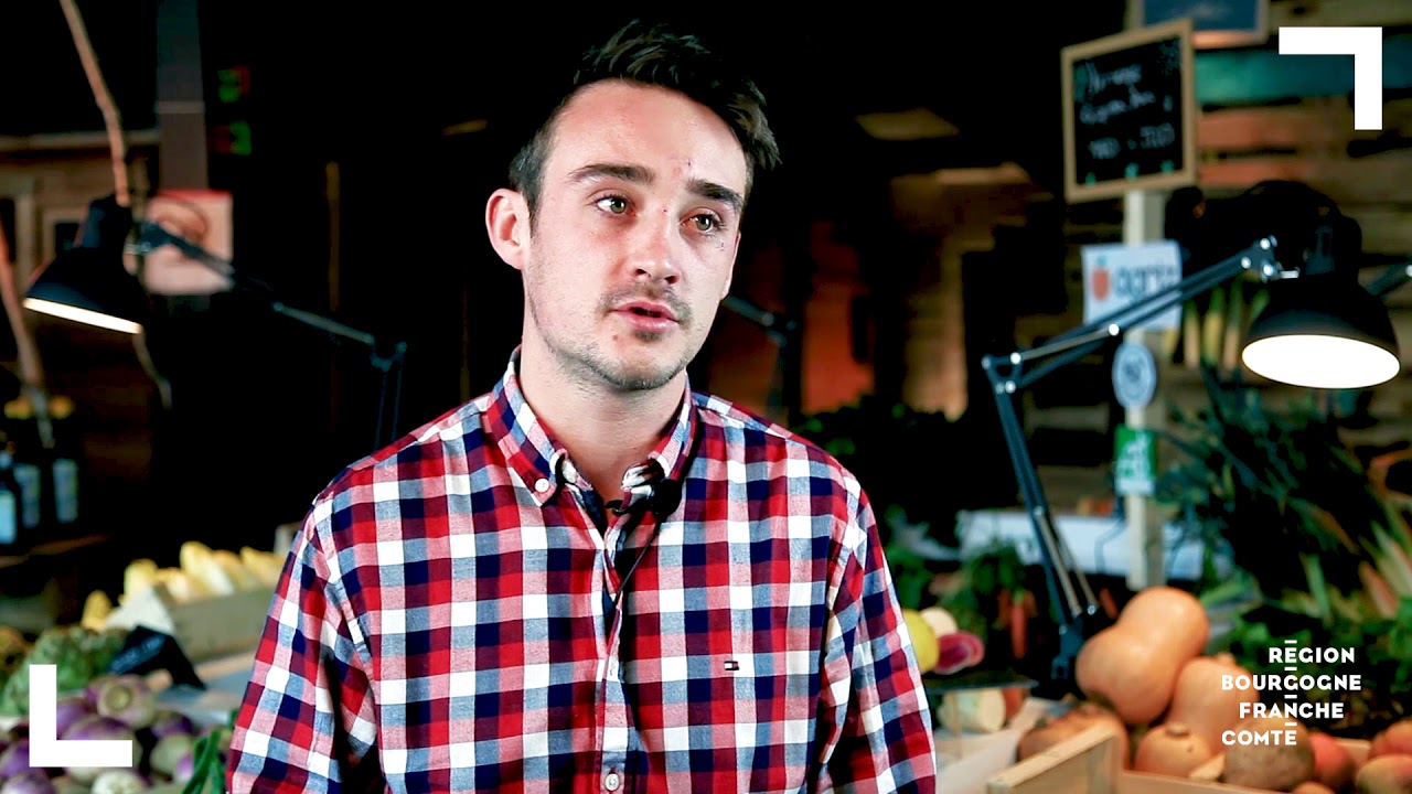 Simon, responsable producteurs et logistique