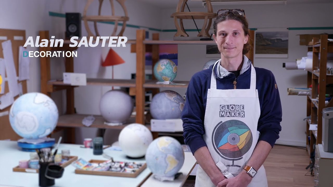 Alain Sauter, géographe et fabricant de globes terrestres