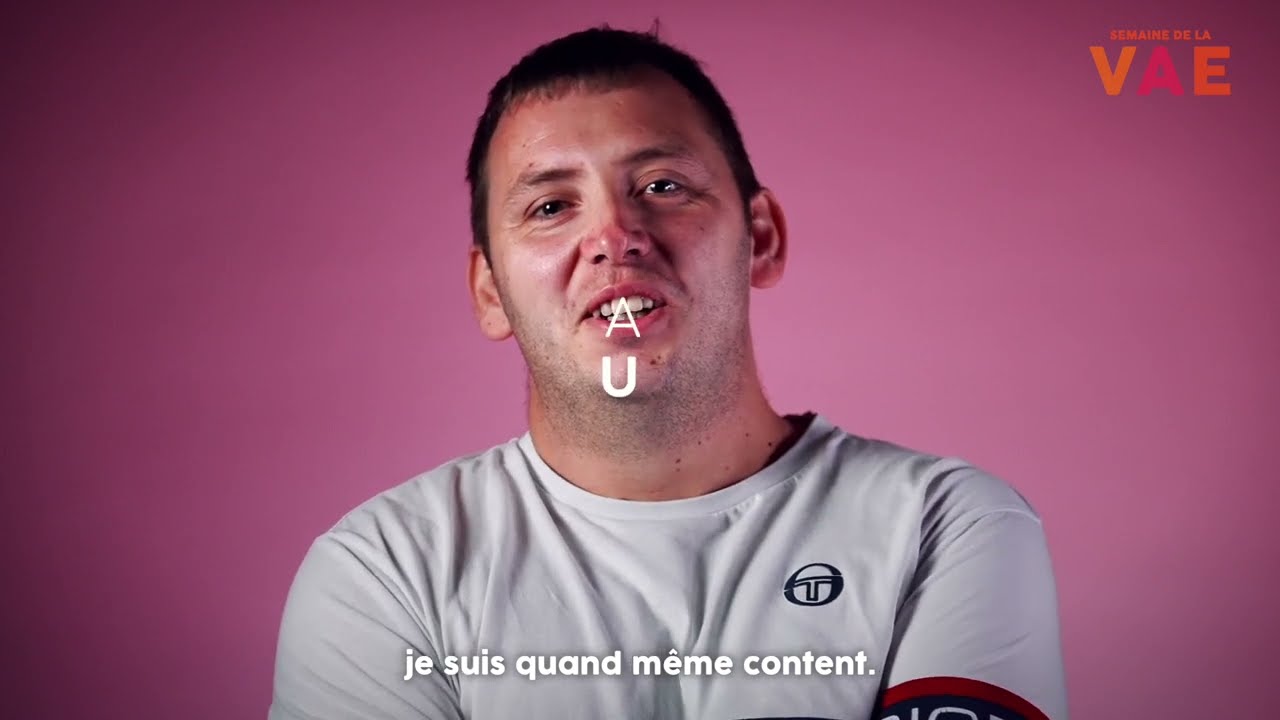 Kevin, serveur et passé par la VAE